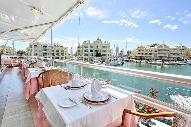 Apartament Benalmadena Puerto Marina Apartment Екстериор снимка